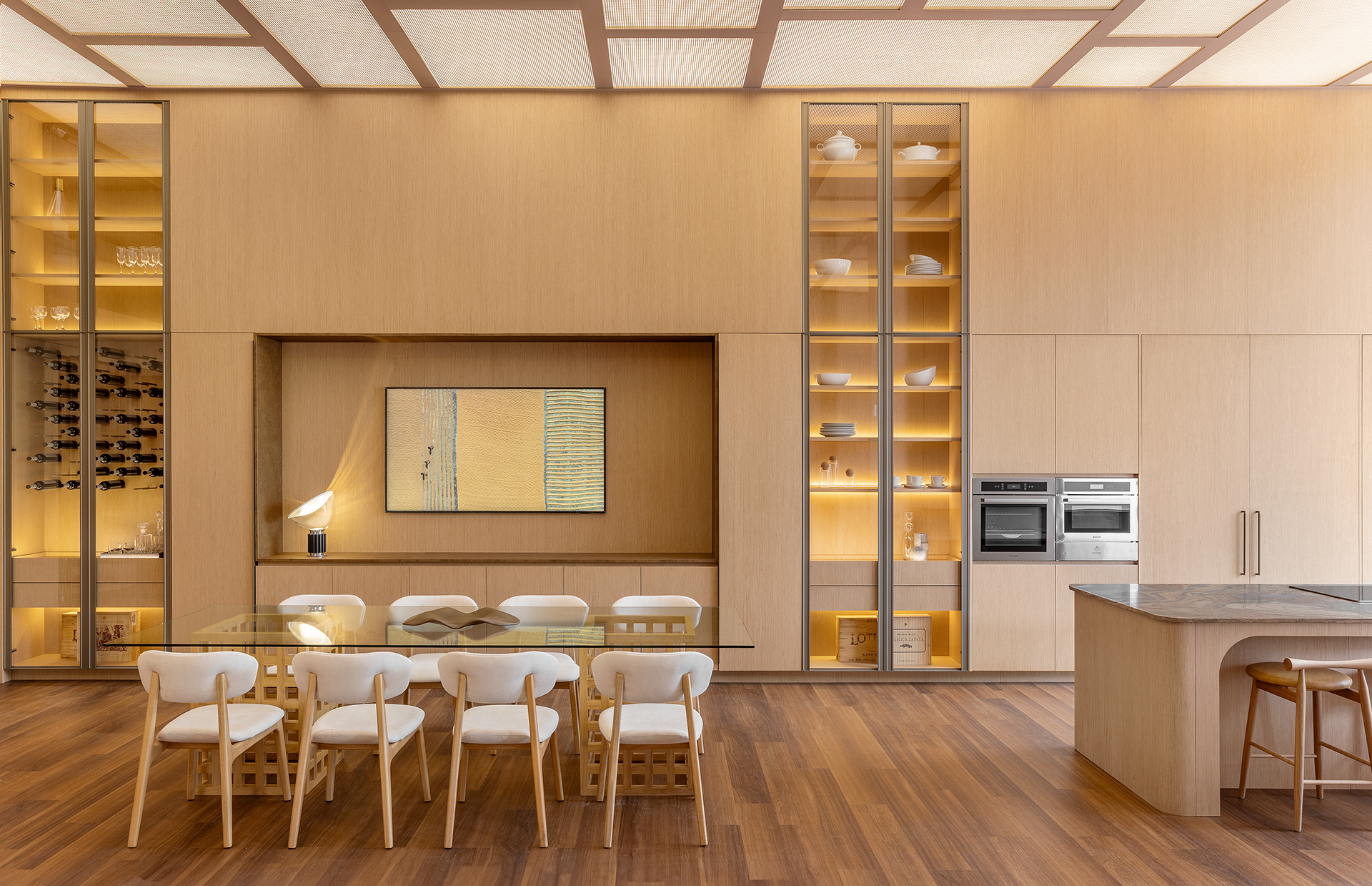 Materiais naturais com design contemporâneo renovam a Celmar Itatiba